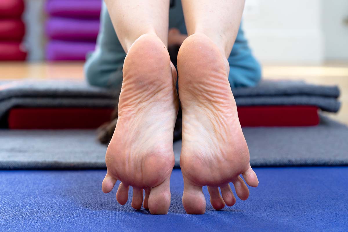 Joëlle Ardisson enseigne le Yoga Iyengar au Centre Ananda à Tassin