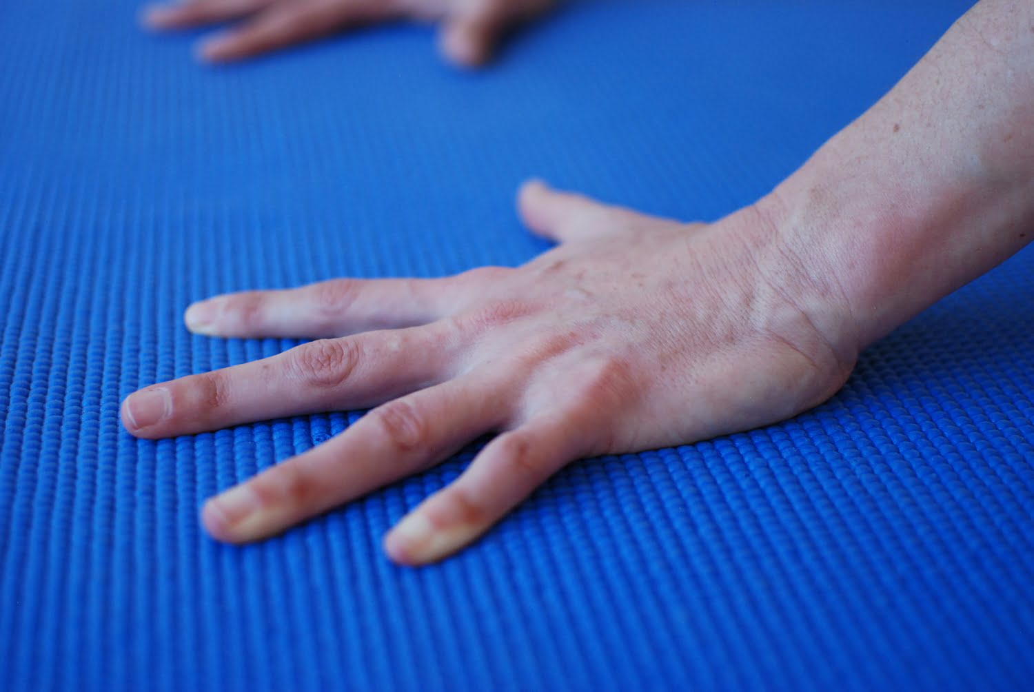 Les cours de Yoga Iyengar Clarisse Salou