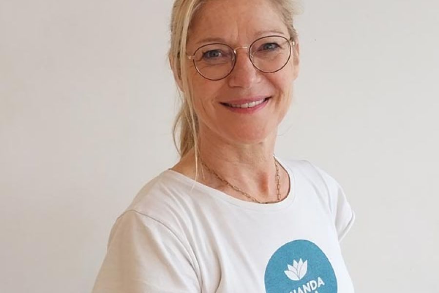 Joëlle Ardisson, enseignante de Yoga Iyengar